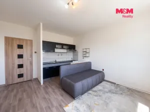 Pronájem bytu 2+kk, Česká Lípa, Na Svahu, 40 m2