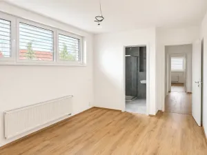 Prodej rodinného domu, Vestec, Vrbová, 172 m2
