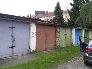 Pronájem garáže, Ostrava, Korunní, 18 m2