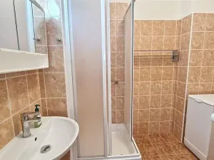 Pronájem bytu 1+1, Praha - Vinohrady, Hradecká, 37 m2