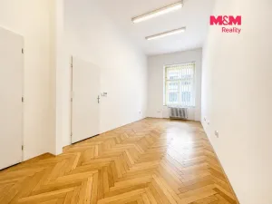 Pronájem kanceláře, Praha - Vinohrady, náměstí Míru, 32 m2