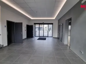 Pronájem kanceláře, Český Těšín, Jablunkovská, 18 m2