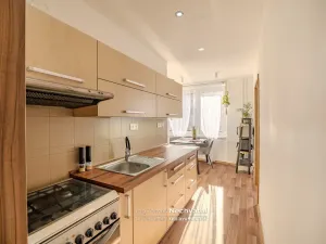 Prodej bytu 3+1, Modřice, Husova, 70 m2