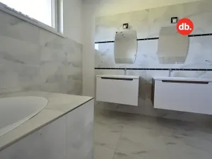 Prodej vícegeneračního domu, Otovice, Na Louce, 280 m2