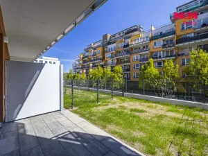 Pronájem bytu 1+kk, Praha - Vysočany, Gerstelova, 32 m2