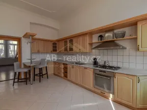 Prodej bytu 3+1, Teplice, U nádraží, 126 m2