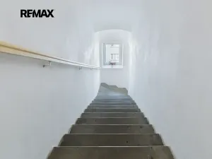Pronájem bytu 1+kk, Plzeň, Skvrňanská, 38 m2