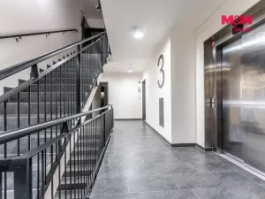 Pronájem bytu 3+kk, Praha, Thomasova, 59 m2