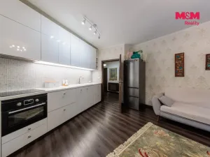 Prodej bytu 3+kk, Karlovy Vary - Drahovice, Mattoniho nábřeží, 66 m2