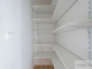 Prodej bytu 1+1, Praha - Háje, Kosmická, 48 m2