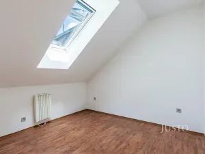 Pronájem bytu 2+kk, Staré Město, Hradišťská, 37 m2