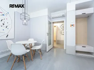 Prodej komerční nemovitosti, Praha - Vršovice, Kodaňská, 56 m2