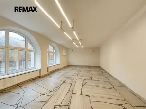 Pronájem obchodního prostoru, Břeclav, Libušina, 55 m2