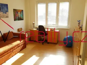 Pronájem bytu 3+1, Karlovy Vary, Klínovecká, 82 m2