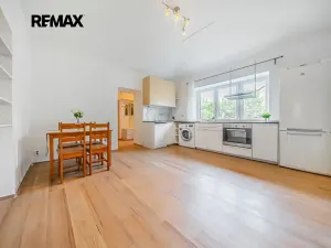 Prodej bytu 2+kk, Hostivice, Čsl. armády, 43 m2