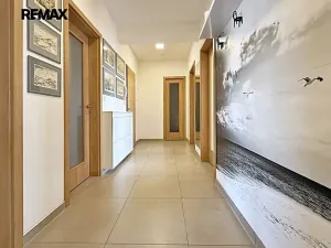 Prodej bytu 4+kk, Pardubice, Husova, 132 m2