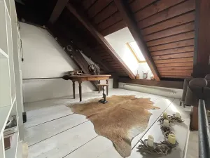 Prodej atypického bytu, Mikulov, Komenského, 164 m2