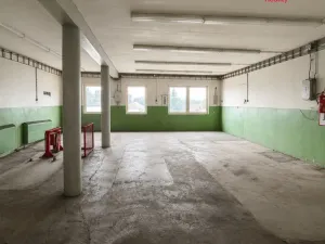 Pronájem kanceláře, Moravany - Platěnice, 139 m2