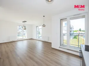 Pronájem bytu 4+kk, Pardubice, U Sportovní školy, 94 m2