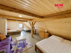 Prodej chalupy, Staré Město - Stříbrnice, 330 m2
