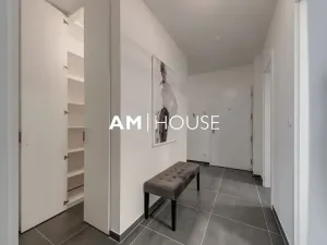 Pronájem bytu 3+kk, Praha - Karlín, Pernerova, 79 m2