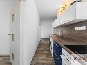 Prodej bytu 3+1, Děčín, Jezdecká, 64 m2