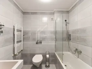 Prodej atypického bytu, Praha - Suchdol, Suchdolské náměstí, 23 m2