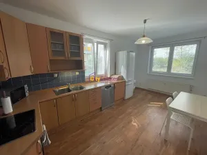 Pronájem bytu 2+1, Praha - Suchdol, K Horoměřicům, 72 m2