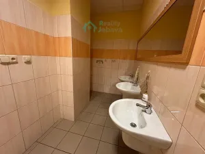Pronájem komerční nemovitosti, Chrudim, Průmyslová, 89 m2