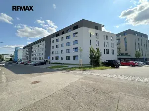 Pronájem bytu 2+kk, Chrudim, V Hliníkách, 48 m2