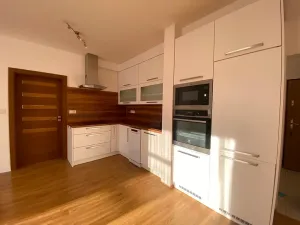 Pronájem bytu 2+kk, Praha - Čakovice, Bermanova, 56 m2