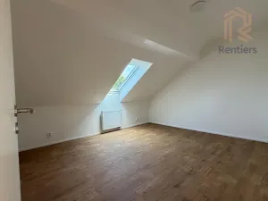Prodej rodinného domu, Rostoklaty, 137 m2