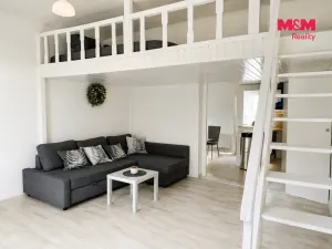 Pronájem bytu 3+1, Karlovy Vary, Libušina, 67 m2