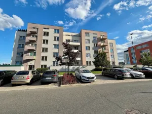 Pronájem bytu 1+kk, Praha - Letňany, Kadečkové, 34 m2