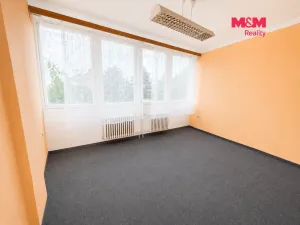 Pronájem skladu, Louny, Poděbradova, 235 m2