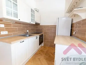 Pronájem bytu 2+1, Praha - Libeň, Sokolovská, 49 m2