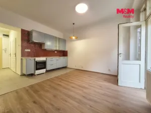 Pronájem bytu 2+kk, Praha - Vršovice, Bulharská, 48 m2