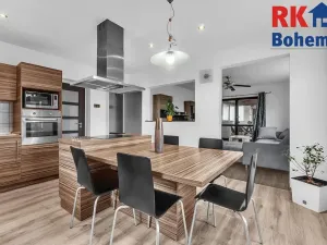 Prodej rodinného domu, Dobrovice, Československé armády, 210 m2