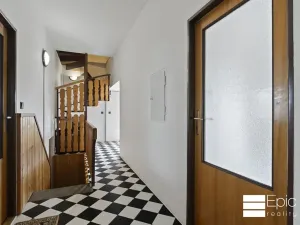 Prodej rodinného domu, Tišice, Okružní, 438 m2