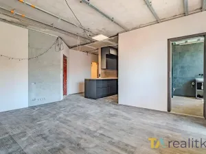 Prodej bytu 4+1, Třinec, Sosnová, 77 m2