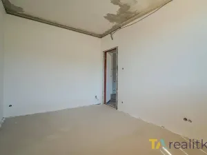 Prodej bytu 4+1, Třinec, Sosnová, 77 m2