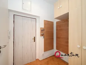 Pronájem bytu 3+kk, Praha - Smíchov, Nad Kesnerkou, 72 m2