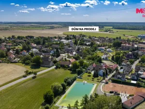 Prodej rodinného domu, Semčice, 239 m2