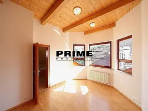 Pronájem rodinného domu, Praha, Na cípu, 440 m2