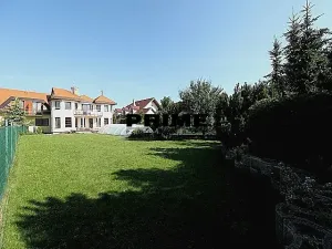 Pronájem rodinného domu, Praha, Na cípu, 440 m2