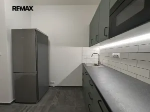 Pronájem bytu 2+1, Praha - Vršovice, Na louži, 65 m2