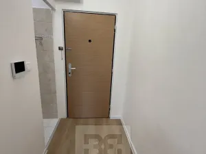Pronájem bytu 1+1, Kladno, Arbesova, 36 m2