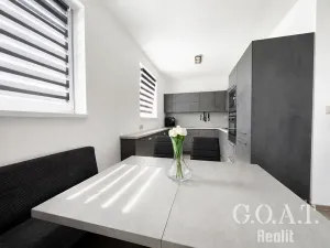 Prodej bytu 4+kk, Vejprnice, Línská, 74 m2