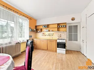 Prodej rodinného domu, Hrobčice, 360 m2