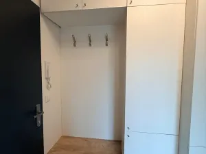 Prodej ubytování, Praha - Hlubočepy, Divíškové, 37 m2